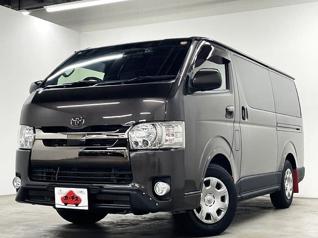 TOYOTA HIACE van 2WD