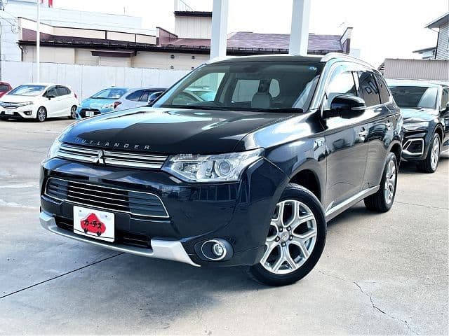 MITSUBISHI OUTLANDER PHEV