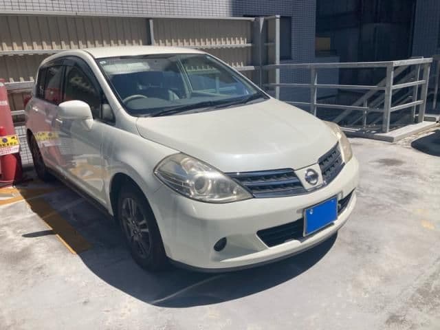 NISSAN