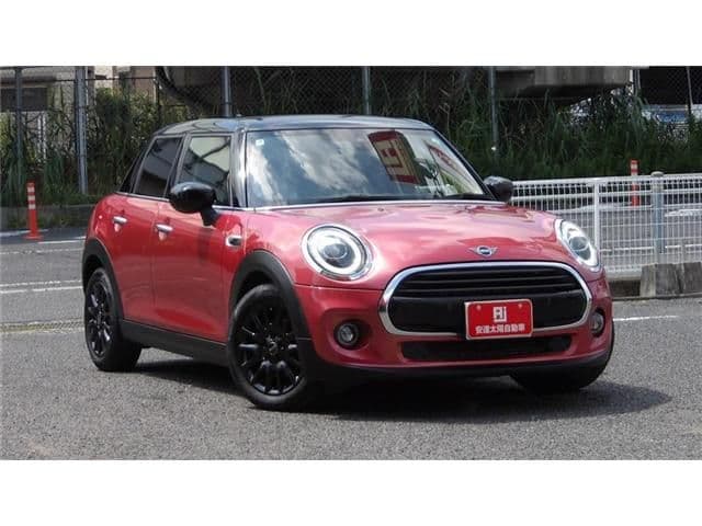 Car image 1