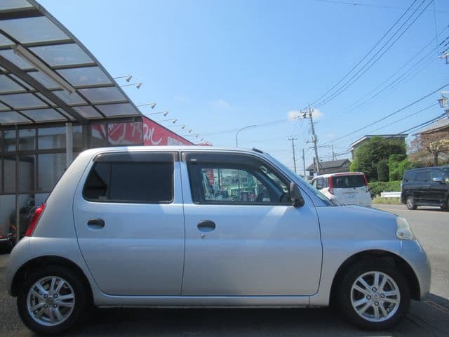 Car thumbnail 4