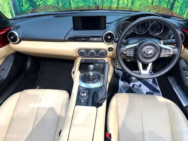 Car thumbnail 2
