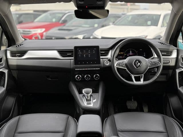 RENAULT