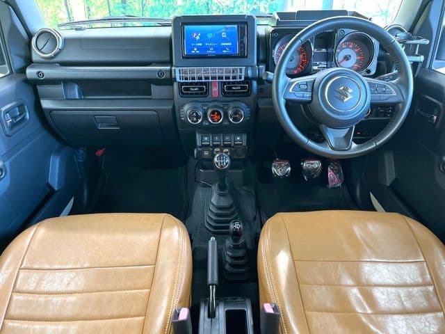 SUZUKI