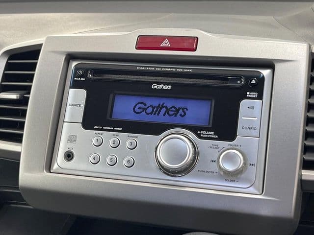 Car thumbnail 4