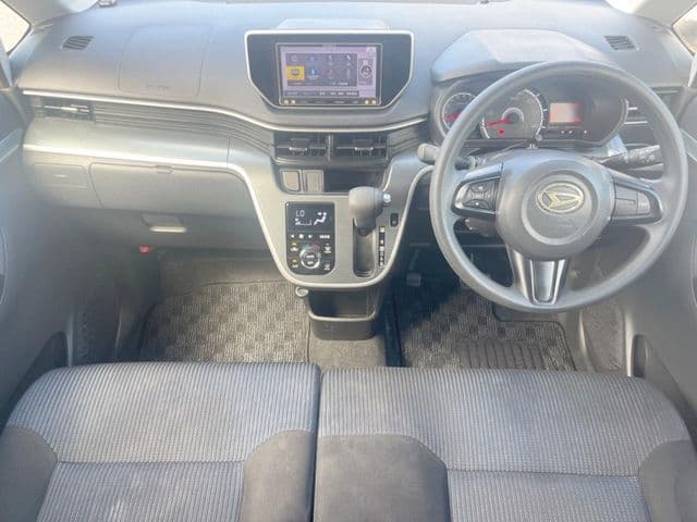 Car thumbnail 2