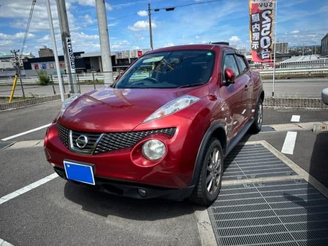 NISSAN JUKE