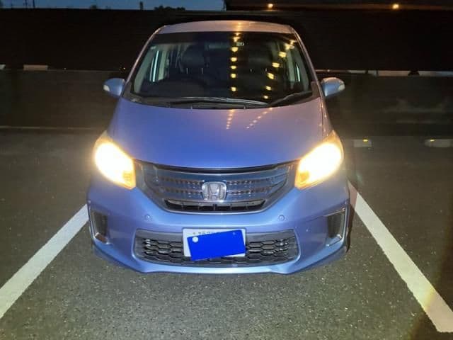 Car thumbnail 2