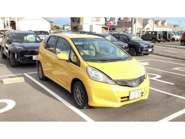 HONDA FIT