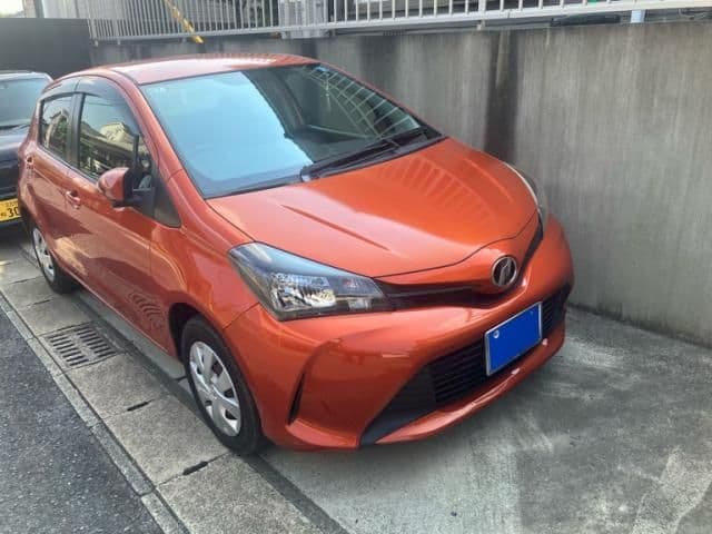 TOYOTA VITZ
