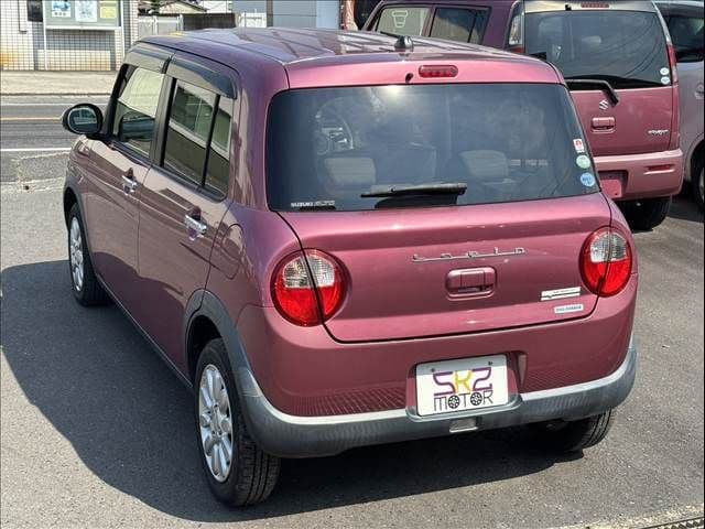 Car thumbnail 2