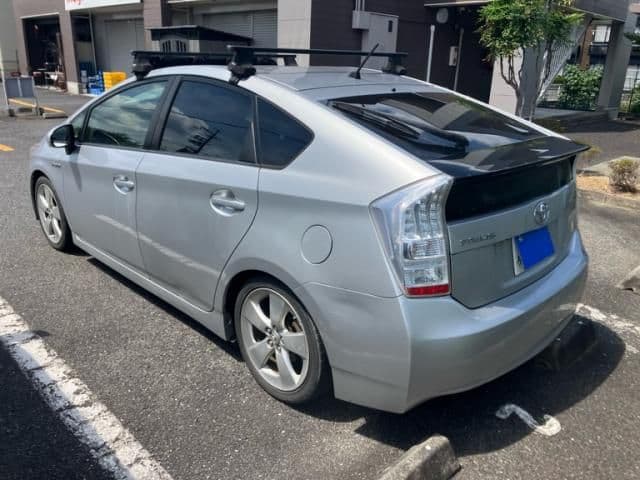 Car thumbnail 4