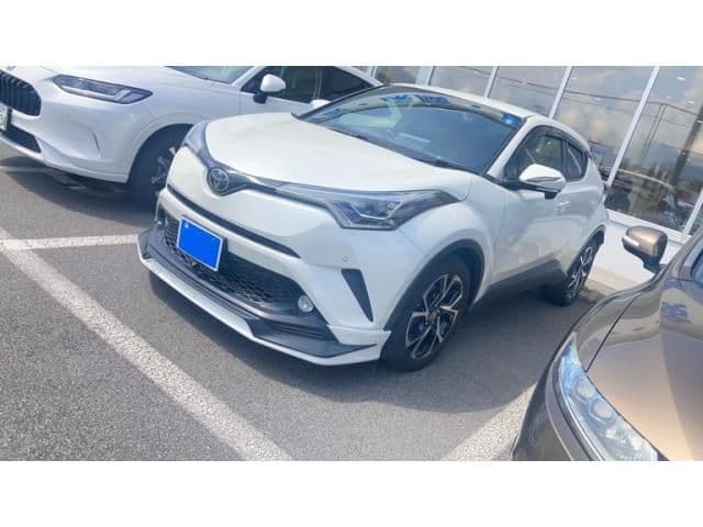 Car thumbnail 3