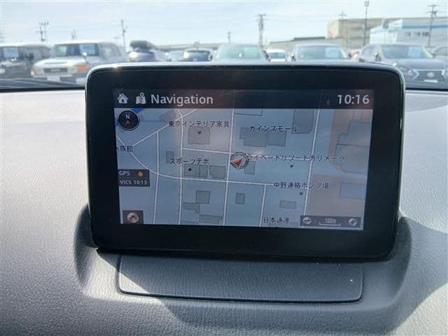 Car thumbnail 3