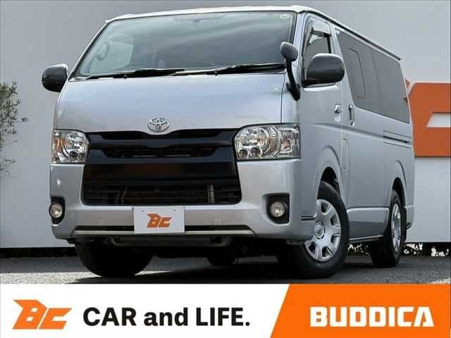 TOYOTA HIACE van 4WD
