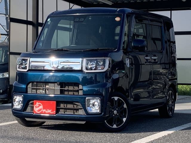 DAIHATSU WAKE 4WD