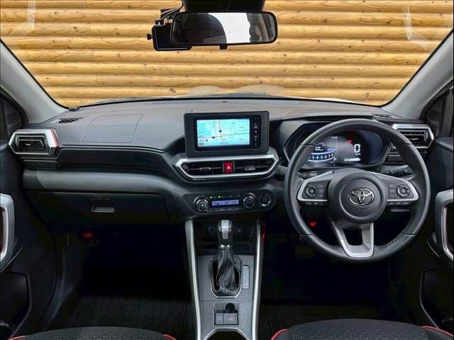 Car thumbnail 3