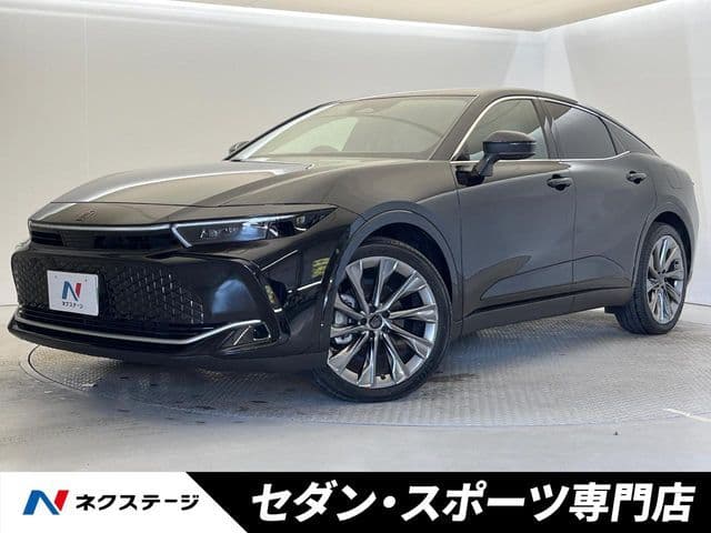 TOYOTA CROWN CROSSOVER