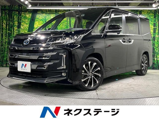 TOYOTA NOAH HYBRID