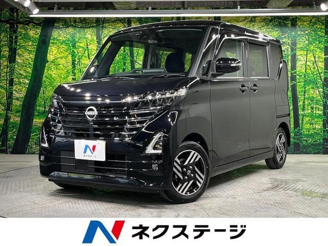 NISSAN ROOX