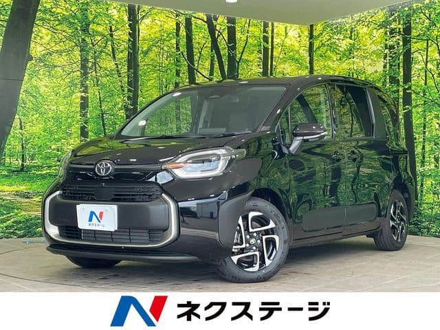 TOYOTA SIENTA HYBRID