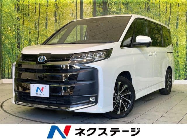 TOYOTA NOAH HYBRID