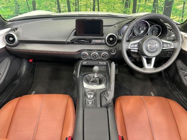 Car thumbnail 2