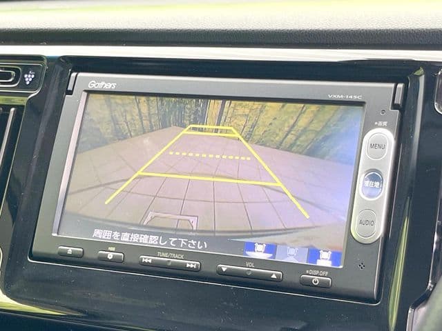 Car thumbnail 4