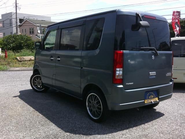 Car thumbnail 2