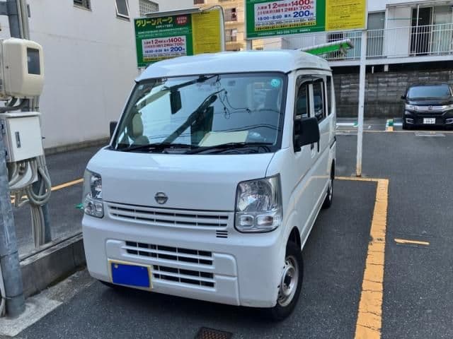 NISSAN