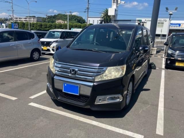 HONDA STEPWAGON SPADA