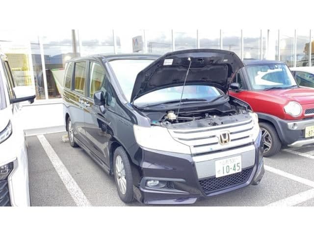 HONDA STEPWAGON SPADA