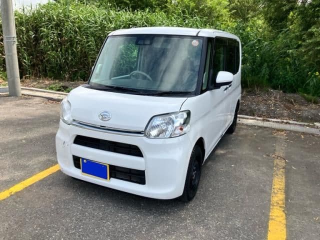 DAIHATSU TANTO 4WD