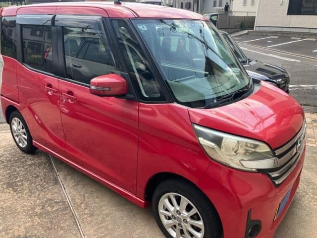 NISSAN DAYZ ROOX