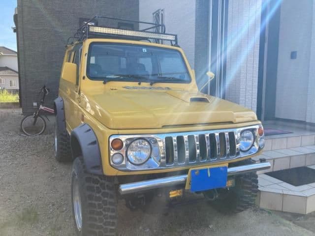 SUZUKI