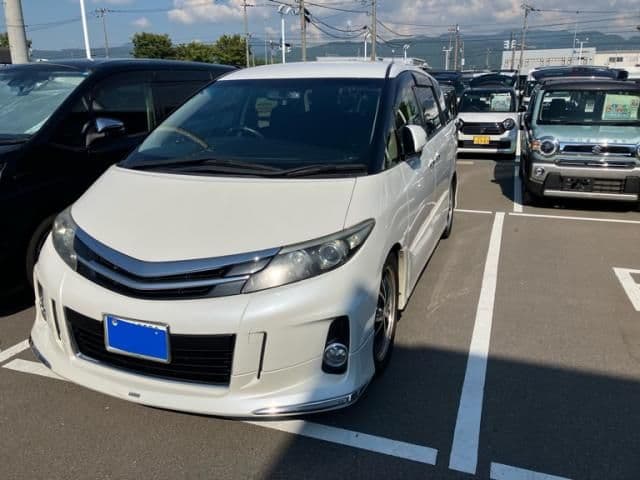 TOYOTA ESTIMA  4WD