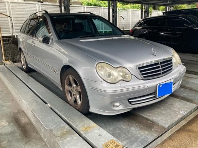 Car thumbnail 2