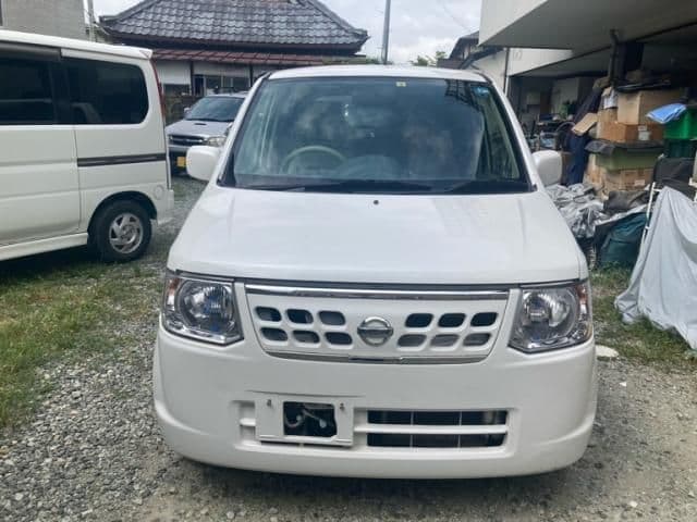 NISSAN