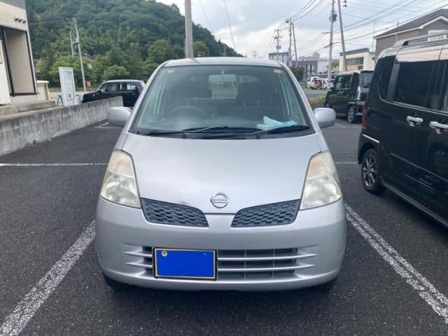 NISSAN
