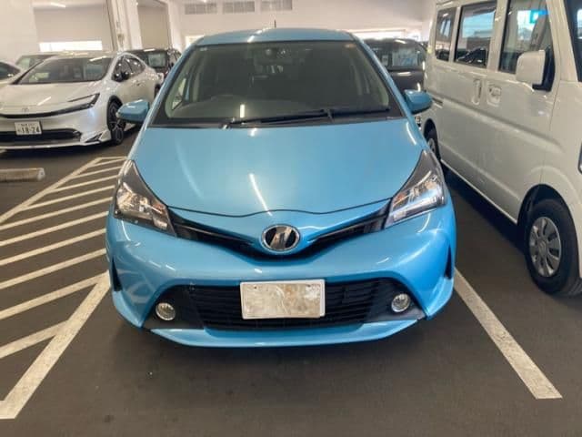 TOYOTA VITZ
