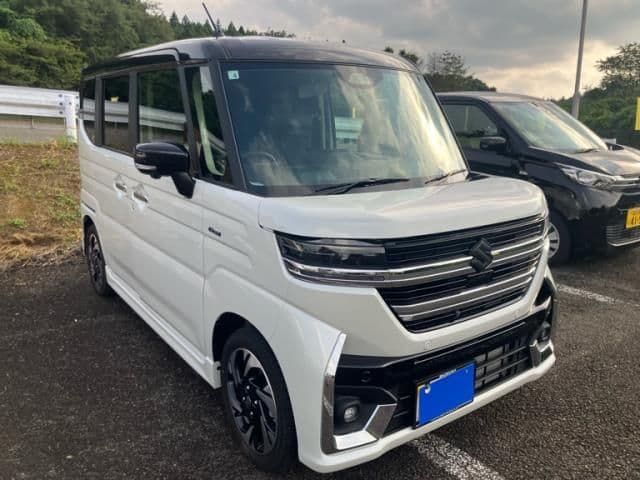SUZUKI Spacia custom 4WD