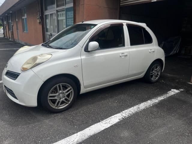NISSAN
