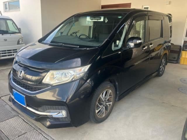 HONDA STEPWAGON SPADA