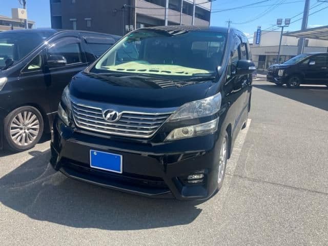 TOYOTA VELLFIRE