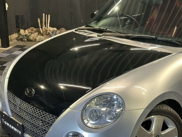 Car thumbnail 3