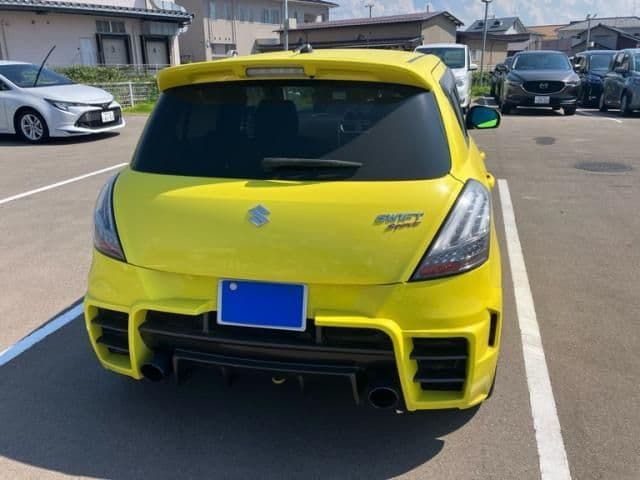 Car thumbnail 4