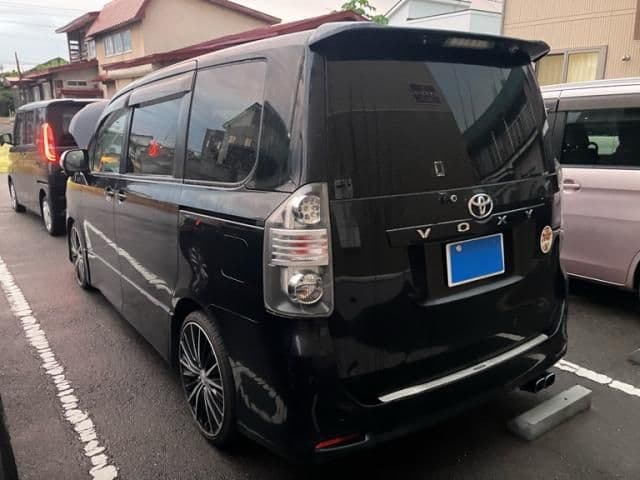 Car thumbnail 2