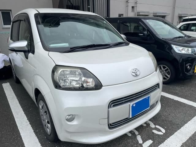 TOYOTA PORTE