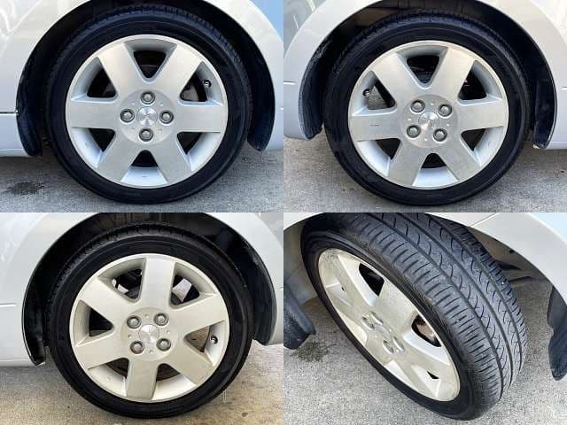 Car thumbnail 4