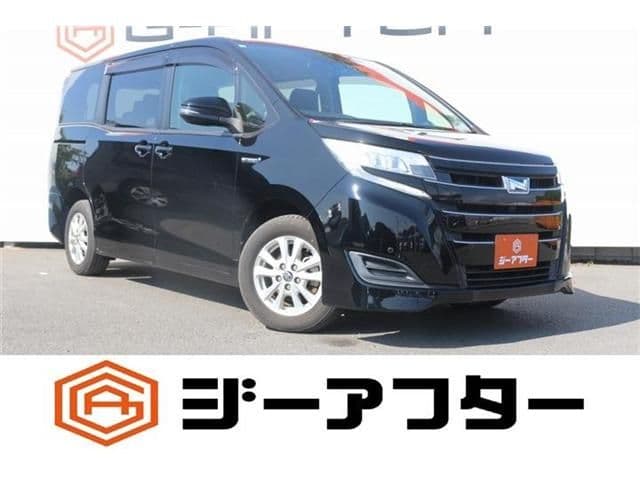 TOYOTA NOAH HYBRID